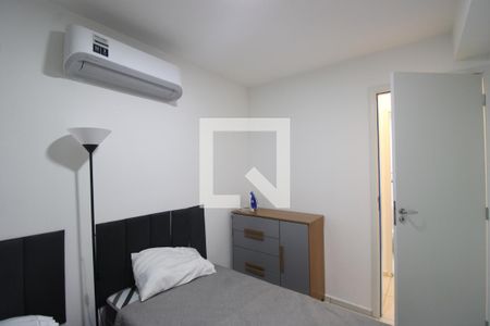 Quarto 1 de apartamento à venda com 2 quartos, 45m² em Barra Olímpica, Rio de Janeiro