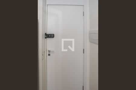 Entrada de kitnet/studio para alugar com 1 quarto, 34m² em Perdizes, São Paulo