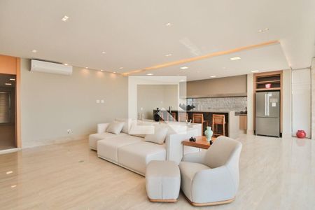 Casa à venda com 4 quartos, 572m² em Centro Comercial Jubran, Barueri