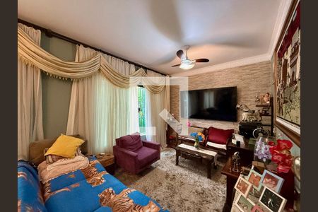 Sala de casa à venda com 2 quartos, 304m² em Jardim São Luís, São Paulo