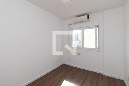 Quarto 1 de apartamento para alugar com 2 quartos, 65m² em Cidade Baixa, Porto Alegre