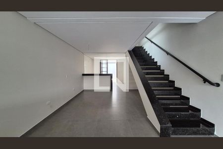Sala de casa à venda com 3 quartos, 200m² em Vila Francisco Matarazzo, Santo André