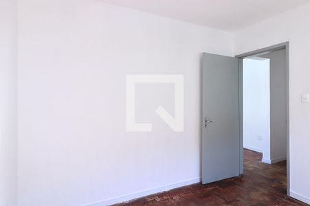 Quarto de apartamento para alugar com 1 quarto, 55m² em São Sebastião, Porto Alegre
