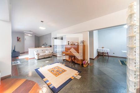 Sala de casa à venda com 3 quartos, 420m² em Campestre, Santo André