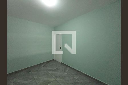 Quarto 01 de casa para alugar com 2 quartos, 74m² em Jardim Presidente Dutra, Guarulhos