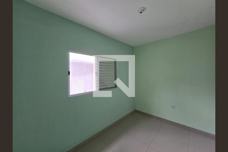 Quarto 01 de casa para alugar com 1 quarto, 40m² em Jardim Presidente Dutra, Guarulhos