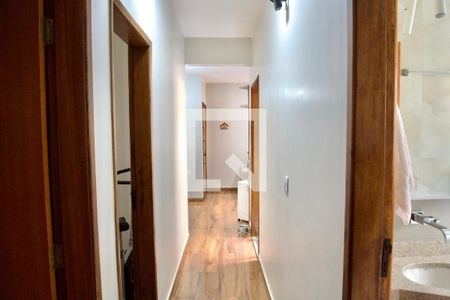 Corredor de apartamento à venda com 3 quartos, 75m² em Jardim America, Belo Horizonte
