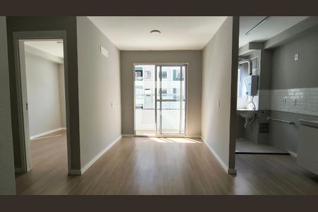 Sala de apartamento para alugar com 2 quartos, 50m² em Recreio dos Bandeirantes, Rio de Janeiro