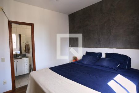 Suíte de apartamento à venda com 4 quartos, 174m² em Sagrada Família, Belo Horizonte