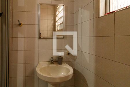 Banheiro de casa para alugar com 3 quartos, 125m² em Parque Edu Chaves, São Paulo