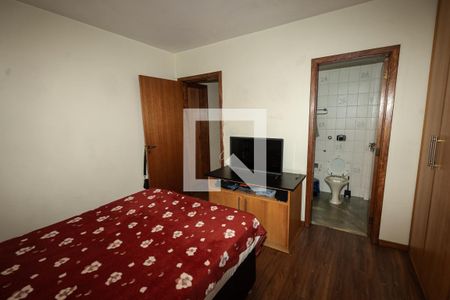 Suíte de apartamento para alugar com 2 quartos, 105m² em Higienópolis, Porto Alegre
