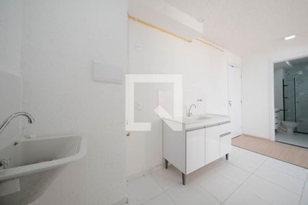 Sala/Cozinha de apartamento para alugar com 2 quartos, 33m² em Vila Silvia, São Paulo