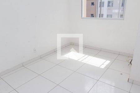 Sala de apartamento para alugar com 2 quartos, 40m² em Campo Grande, Rio de Janeiro