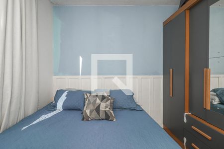 Quarto de apartamento à venda com 2 quartos, 47m² em Mário Quintana, Porto Alegre