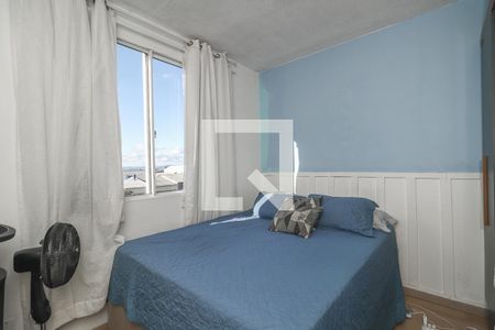 Quarto de apartamento à venda com 2 quartos, 47m² em Mário Quintana, Porto Alegre