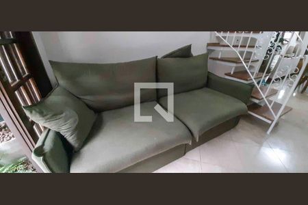 Casa à venda com 5 quartos, 206m² em Bonfim, Osasco