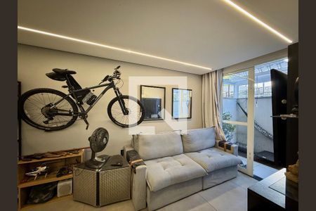 Sala  de apartamento à venda com 2 quartos, 73m² em Santo Amaro, São Paulo