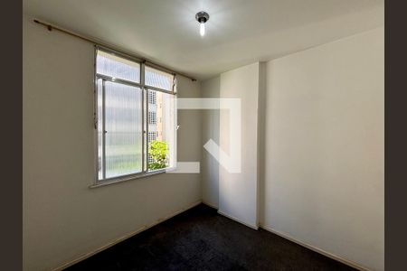 Quarto 1 de apartamento à venda com 2 quartos, 57m² em Copacabana, Rio de Janeiro