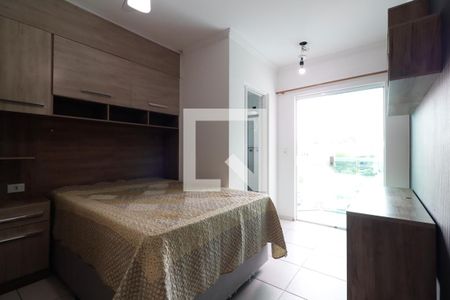 Suíte 1 de casa para alugar com 3 quartos, 200m² em Parque Boturussu, São Paulo