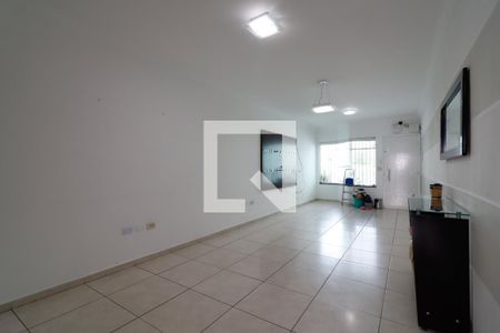 Sala de casa para alugar com 3 quartos, 200m² em Parque Boturussu, São Paulo