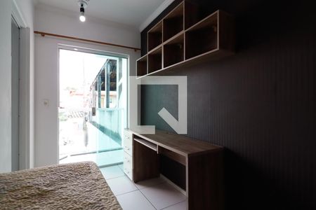 Suíte 1 de casa para alugar com 3 quartos, 200m² em Parque Boturussu, São Paulo