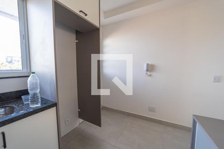 Cozinha de apartamento à venda com 2 quartos, 50m² em Vila Ré, São Paulo