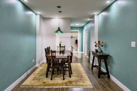 Sala  de apartamento para alugar com 3 quartos, 130m² em Canto do Forte, Praia Grande