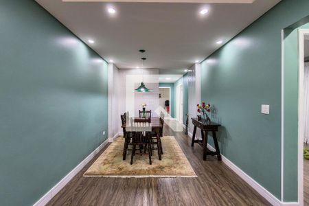 Sala de apartamento para alugar com 3 quartos, 130m² em Canto do Forte, Praia Grande