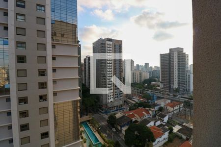 Vista da Varanda da Sala / Cozinha de apartamento para alugar com 1 quarto, 32m² em Campo Belo, São Paulo