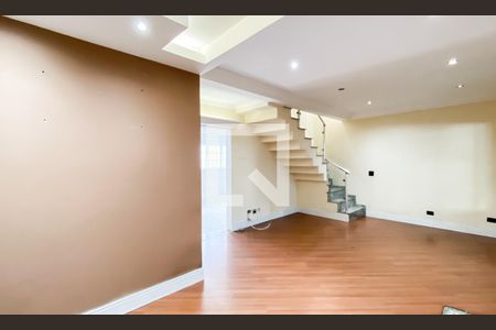 Sala de casa para alugar com 4 quartos, 174m² em Jardim Ipanema(zona Leste), São Paulo