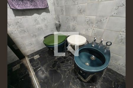 Casa à venda com 7 quartos, 250m² em Curicica, Rio de Janeiro