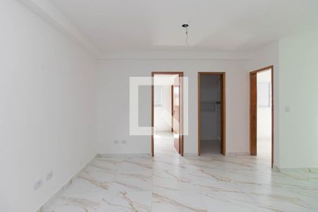 Cozinha e Área de Serviço de apartamento para alugar com 2 quartos, 49m² em Vila Mazzei, São Paulo