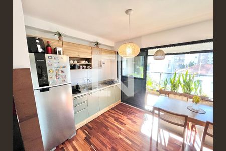 Sala/Cozinha de apartamento para alugar com 2 quartos, 53m² em Jardim São Paulo, São Paulo