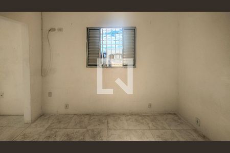 Quarto/Sala de casa para alugar com 1 quarto, 30m² em Jordanópolis, São Paulo