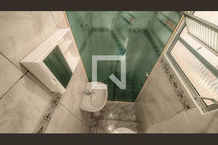 Banheiro de casa para alugar com 1 quarto, 30m² em Jordanópolis, São Paulo