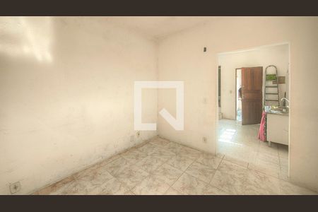 Quarto/Sala de casa para alugar com 1 quarto, 30m² em Jordanópolis, São Paulo