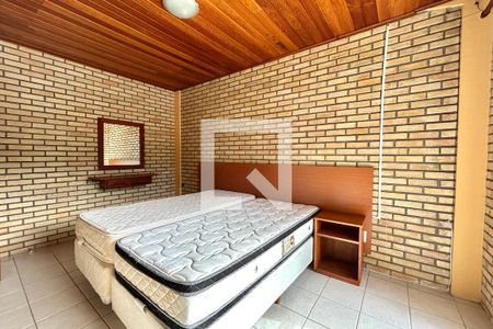 Quarto 1 de casa de condomínio para alugar com 2 quartos, 81m² em Barra da Lagoa, Florianópolis