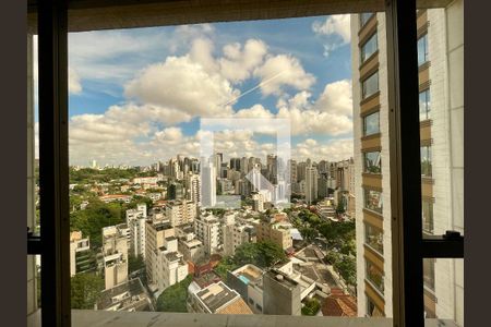 Apartamento à venda com 1 quarto, 27m² em Lourdes, Belo Horizonte