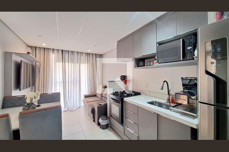 Sala/Cozinha/Área de serviço de apartamento à venda com 2 quartos, 37m² em Barra Funda, São Paulo
