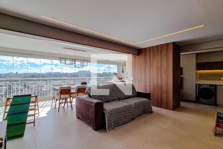 Sala de apartamento à venda com 3 quartos, 127m² em Vila Anastácio, São Paulo