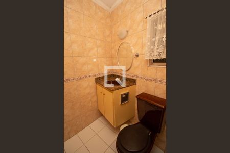 Banheiro da Suíte 1 de casa à venda com 4 quartos, 113m² em Parque Maria Domitila, São Paulo