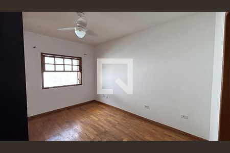 Quarto 1 - Suíte de casa para alugar com 2 quartos, 360m² em Jardim Santa Maria, Jacareí