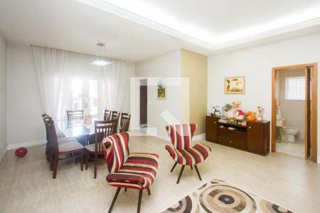 Casa à venda com 4 quartos, 310m² em Jabaquara, São Paulo