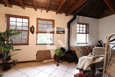 Sala de apartamento à venda com 3 quartos, 110m² em Passo D’areia, Porto Alegre