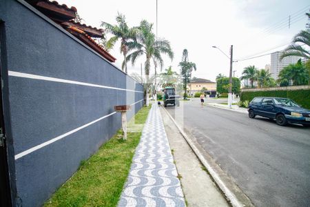 Casa para alugar com 5 quartos, 1000m² em Balneario Flórida, Praia Grande