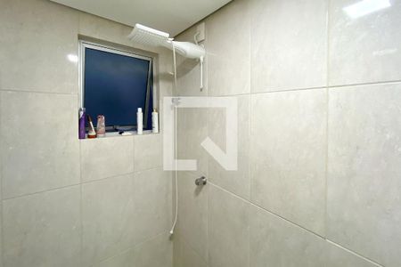 Banheiro da Suíte 1 de apartamento à venda com 3 quartos, 76m² em Nova Granada, Belo Horizonte