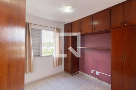 Quarto 2 de apartamento para alugar com 3 quartos, 63m² em Vila Gomes, São Paulo