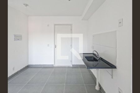 Cozinha de apartamento para alugar com 2 quartos, 37m² em Vila Jaraguá, São Paulo