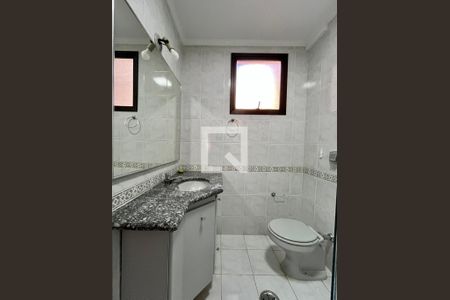 Banheiro de apartamento para alugar com 2 quartos, 72m² em Botafogo, Campinas