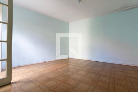 Sala de casa à venda com 2 quartos, 250m² em Vila Nhocuné, São Paulo